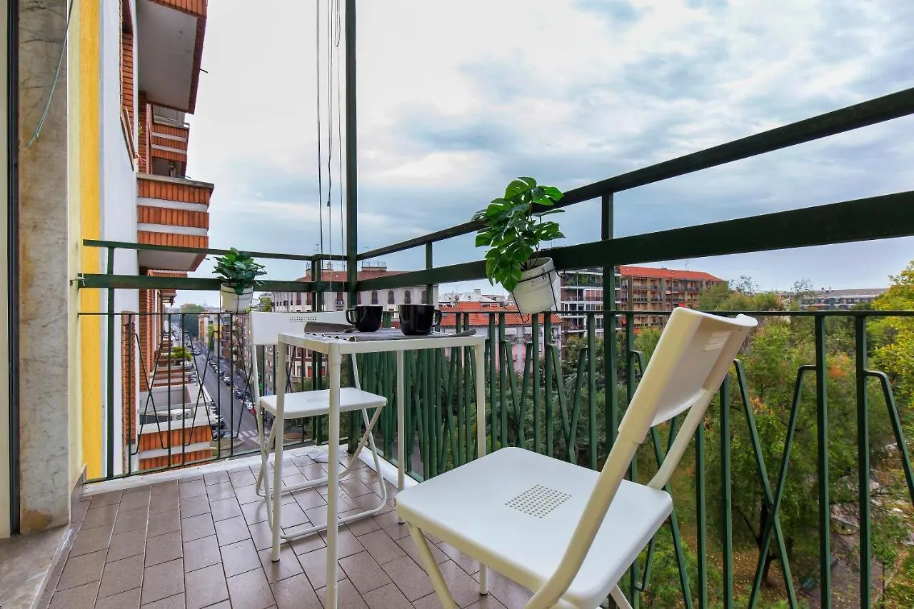 Apartment Modern & Bright 2 Bedroom Flat 50M From M4 Stop Mailand